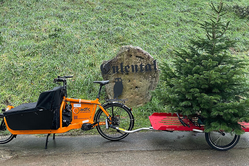 CO2 freier Weihnachtsbaum-Transport! CO2 freier Weihnachtsbaum-Transport!